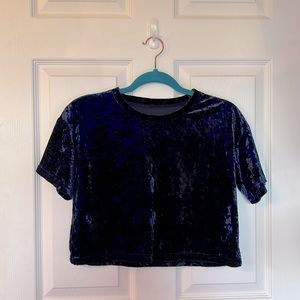 Dark blue cropped velvet shirt